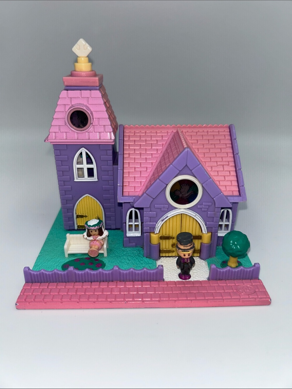 Vintage 1993 Bluebird Polly Pocket Wedding Chapel Light-Up Playset